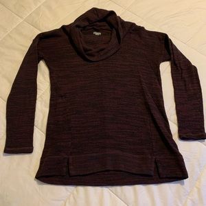 Aerie cowl neck sweater, stretchy, maroon/black